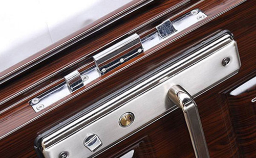 成华24小时上门开锁公司